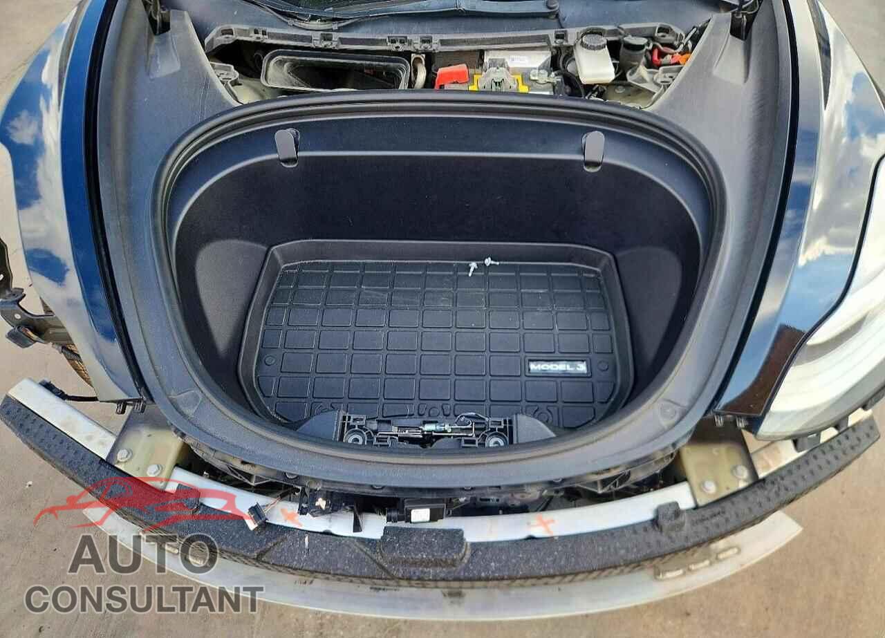 TESLA MODEL 3 2018 - 5YJ3E1EA9JF172939
