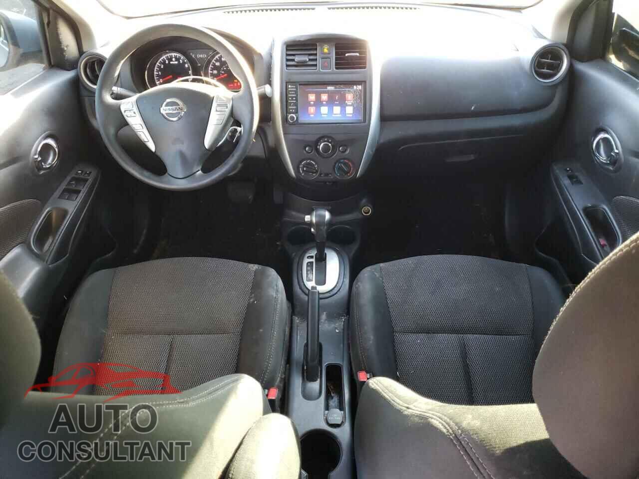 NISSAN VERSA 2019 - 3N1CN7AP3KL861104