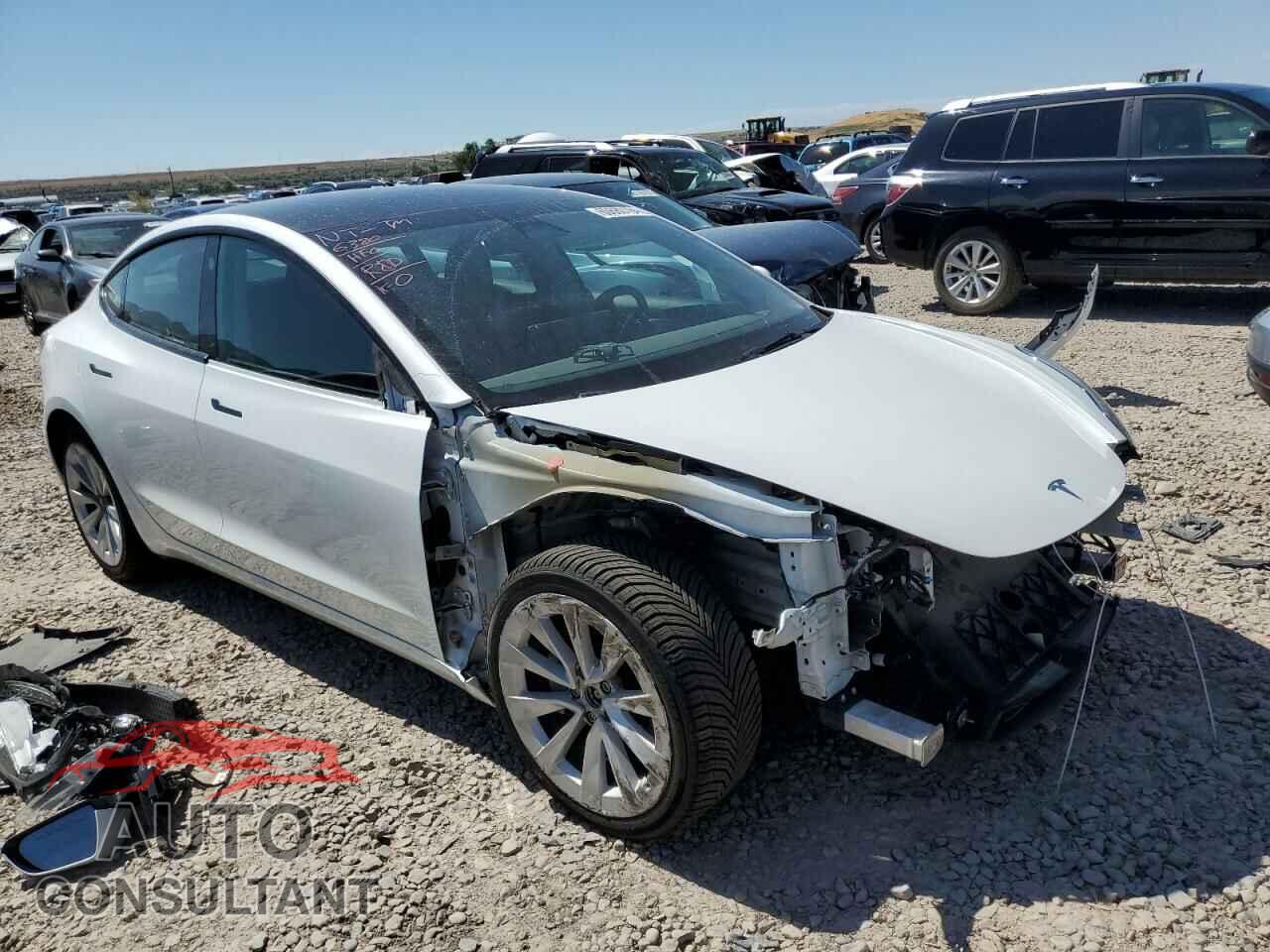 TESLA MODEL 3 2023 - 5YJ3E1EB3PF608248
