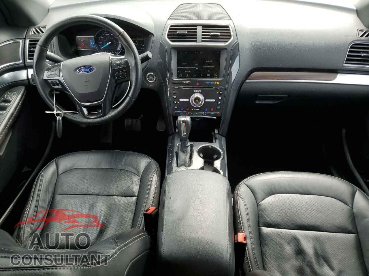 FORD EXPLORER 2018 - 1FM5K8F85JGB99076