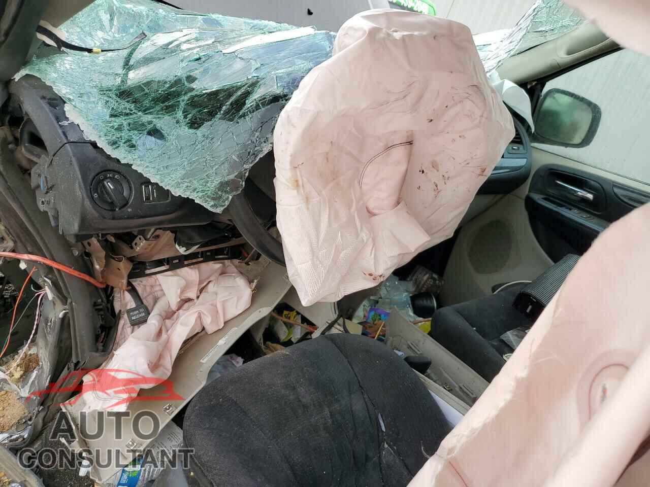DODGE CARAVAN 2015 - 2C4RDGCG0FR535745
