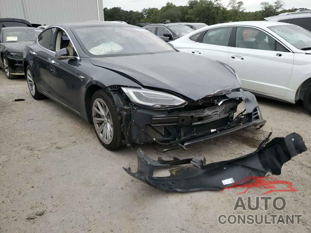 TESLA MODEL S 2017 - 5YJSA1E28HF228590