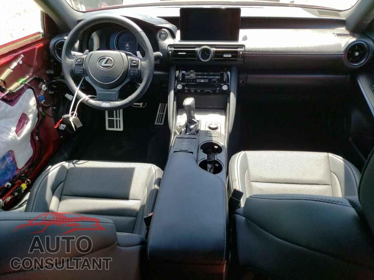 LEXUS IS 2023 - JTHGZ1E2XP5029098