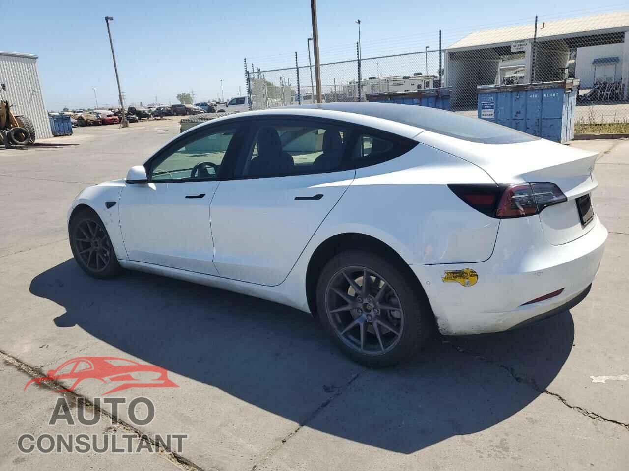 TESLA MODEL 3 2022 - 5YJ3E1EB1NF367335