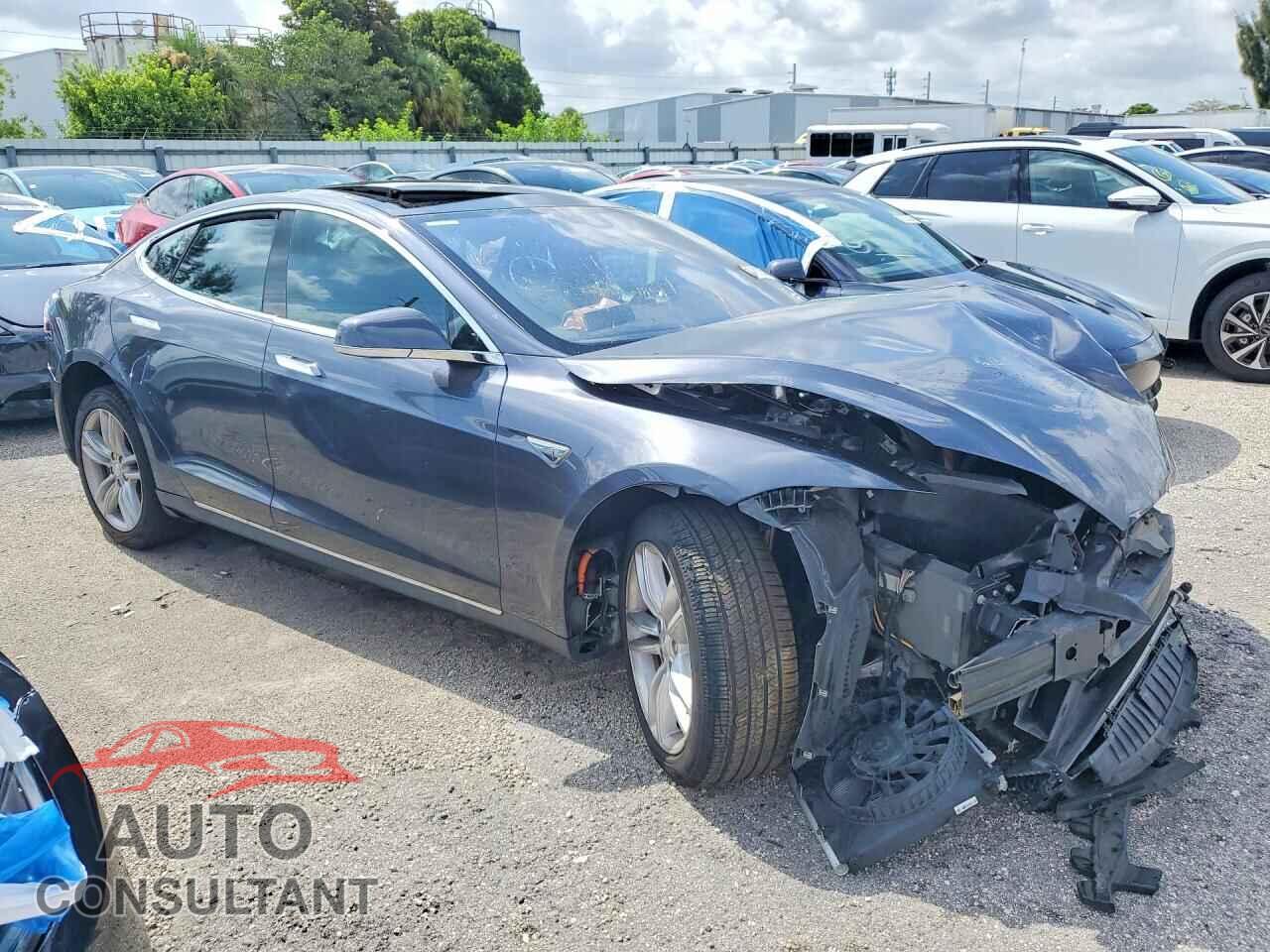 TESLA MODEL S 2016 - 5YJSA1E29GF129632