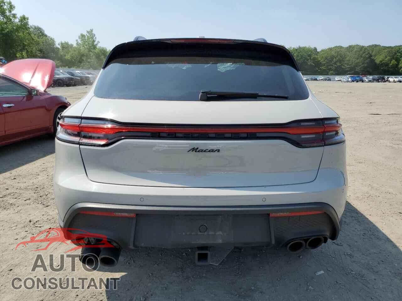 PORSCHE MACAN BASE 2023 - WP1AA2A56PLB10761