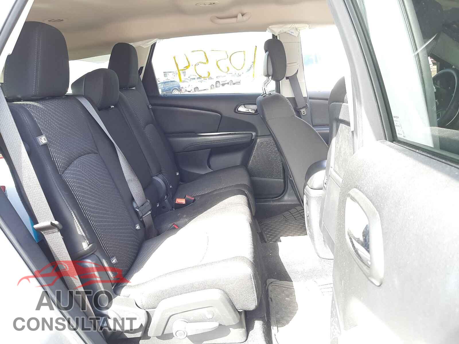 DODGE JOURNEY 2020 - 3C4PDCAB3LT276457