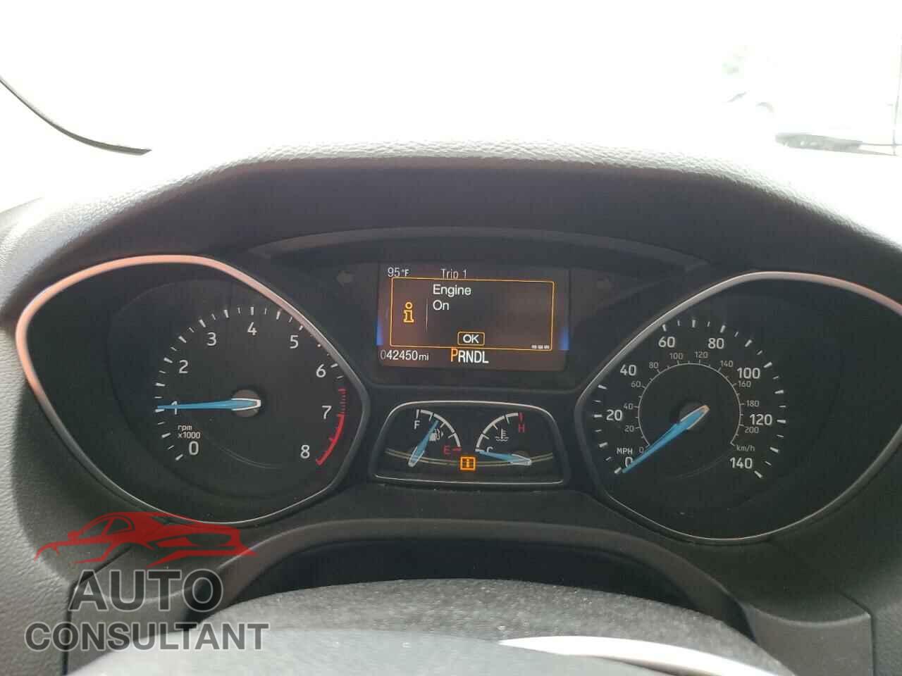 FORD FOCUS 2017 - 1FADP3F21HL258115