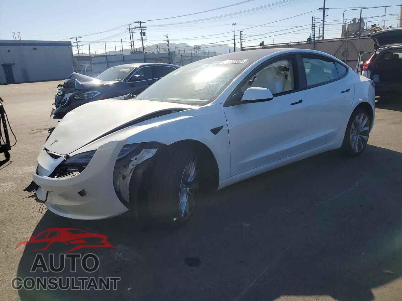 TESLA MODEL 3 2024 - 5YJ3E1EA2RF869655