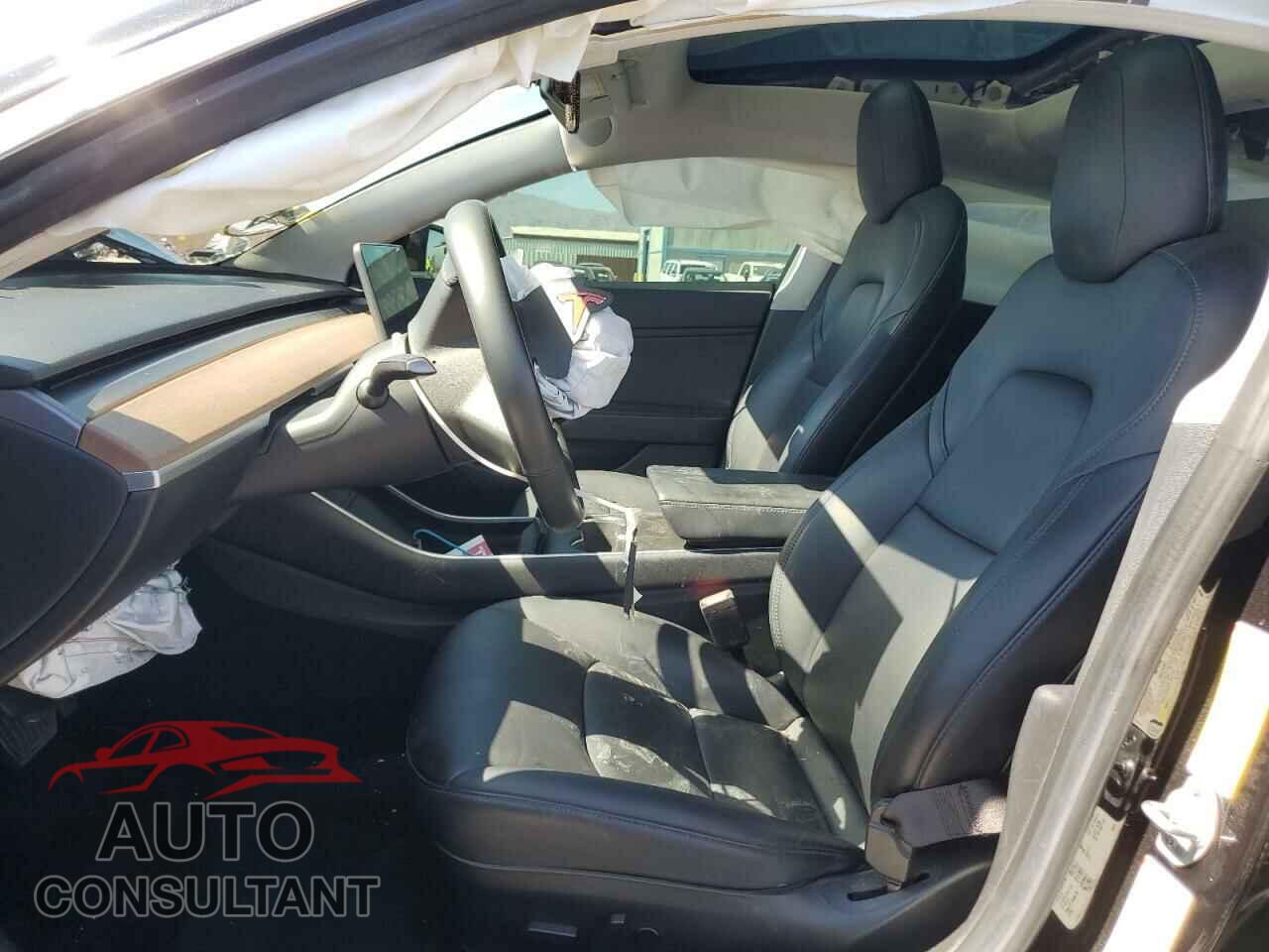 TESLA MODEL 3 2018 - 5YJ3E1EAXJF089200