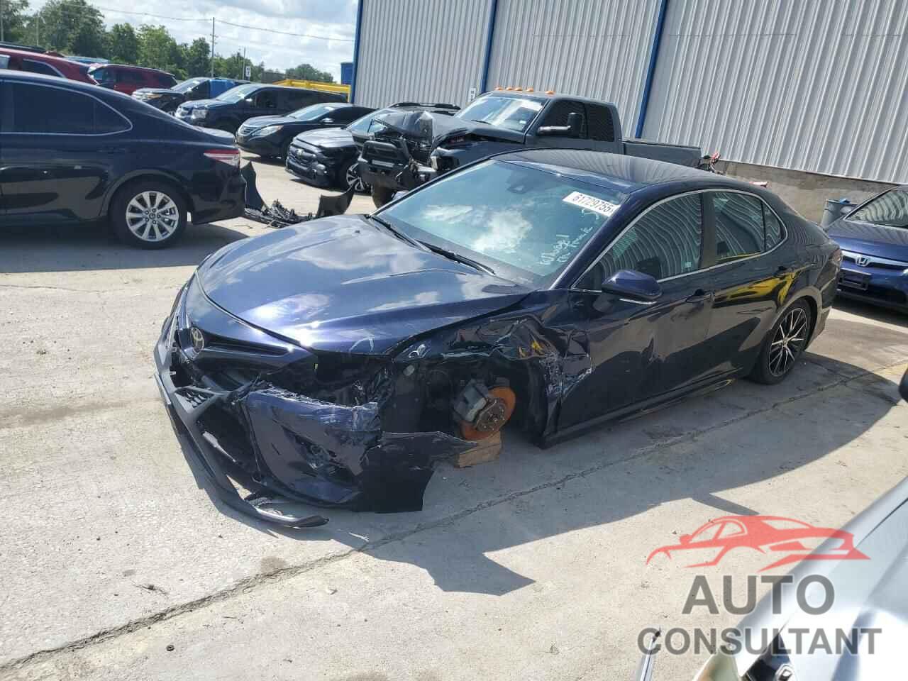 TOYOTA CAMRY 2022 - 4T1G11AK7NU625721