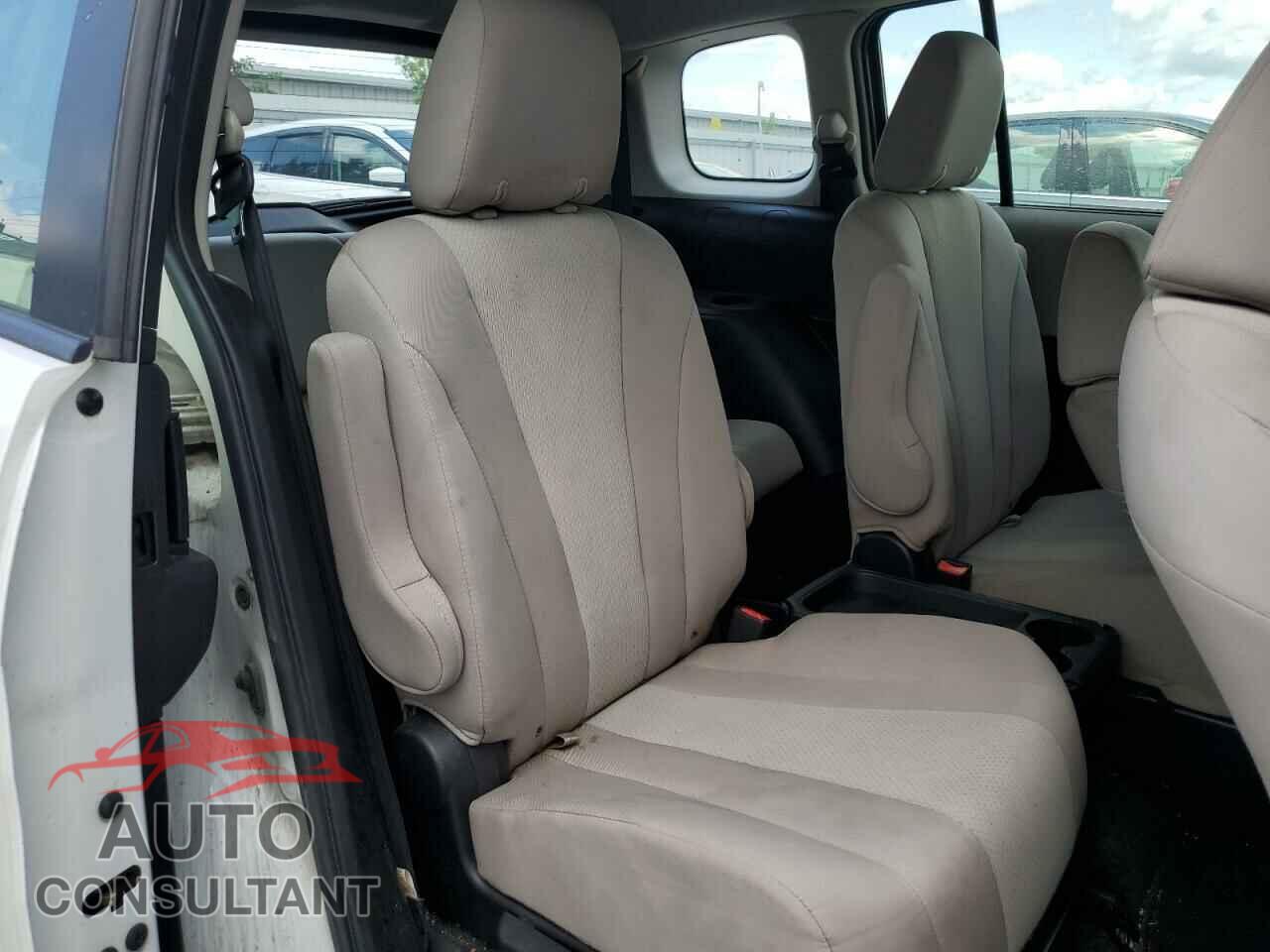 MAZDA 5 2013 - JM1CW2BL0D0160710