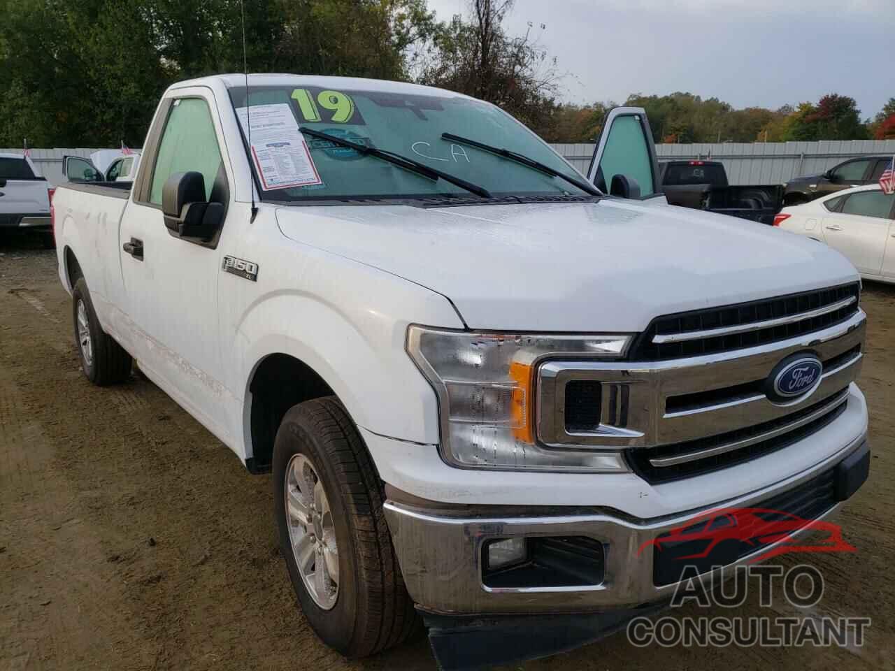 FORD F150 2019 - 1FTMF1C58KKD92696