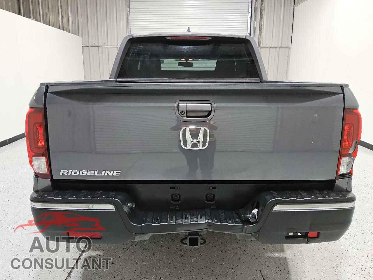 HONDA RIDGELINE 2017 - 5FPYK2F65HB002111