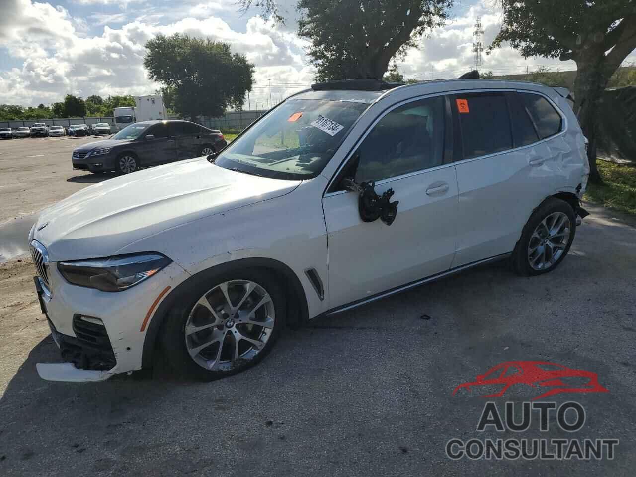 BMW X5 2020 - 5UXCR6C09L9B73826