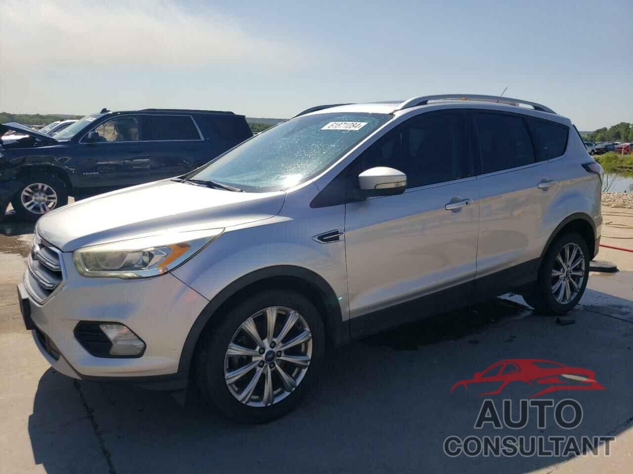 FORD ESCAPE 2017 - 1FMCU0J94HUE07205