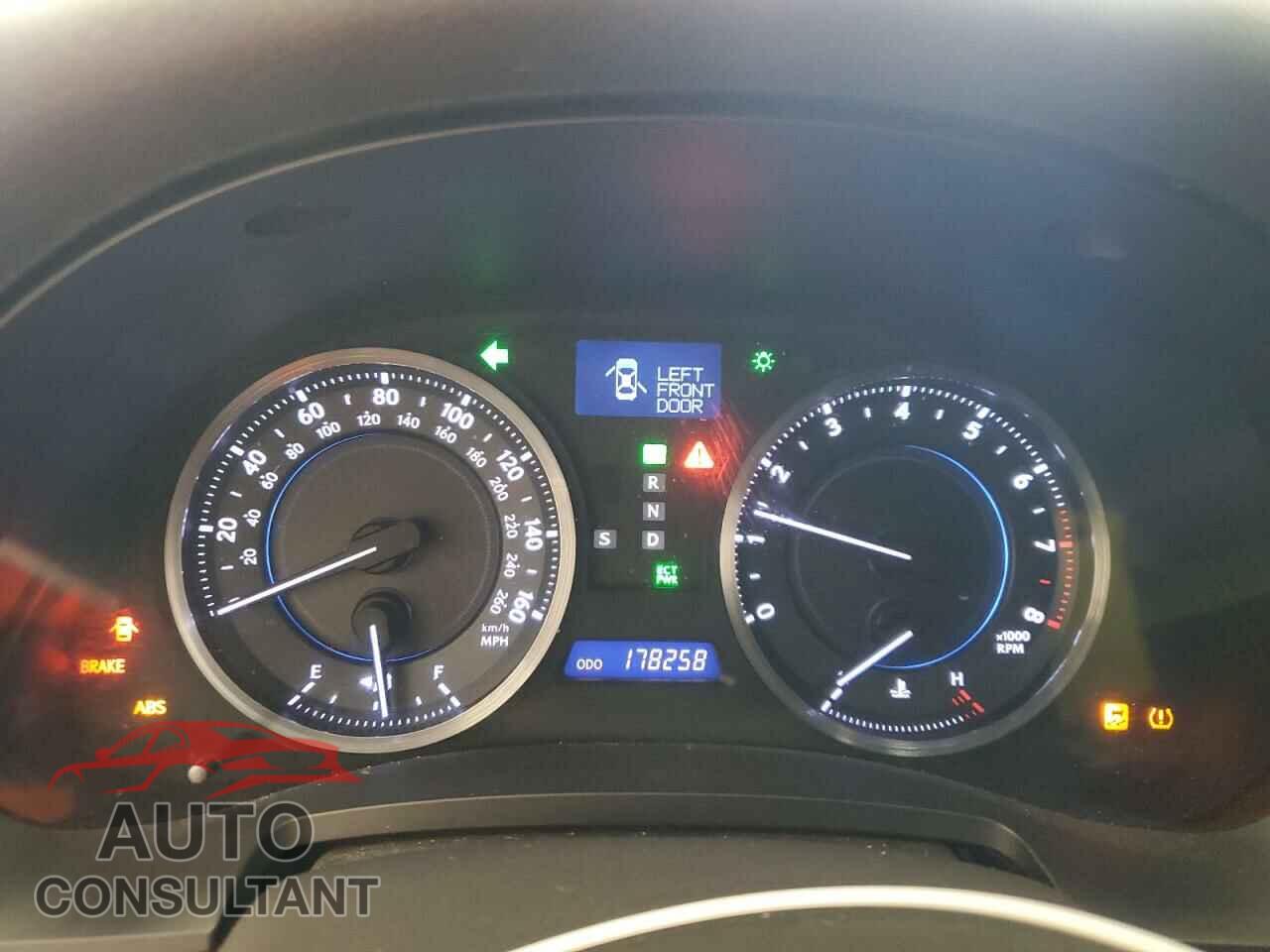 LEXUS IS 2011 - JTHCE5C24B5000693