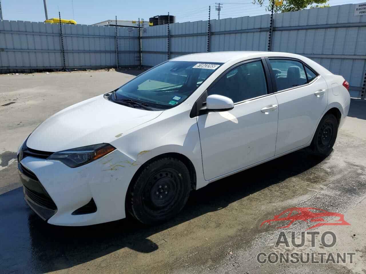 TOYOTA COROLLA 2018 - 5YFBURHE7JP844870