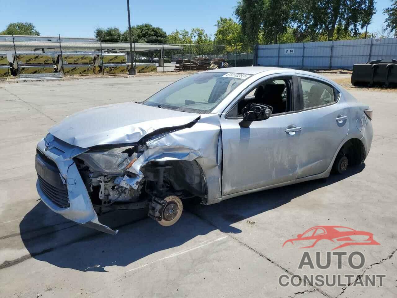 TOYOTA YARIS 2018 - 3MYDLBYV9JY331849