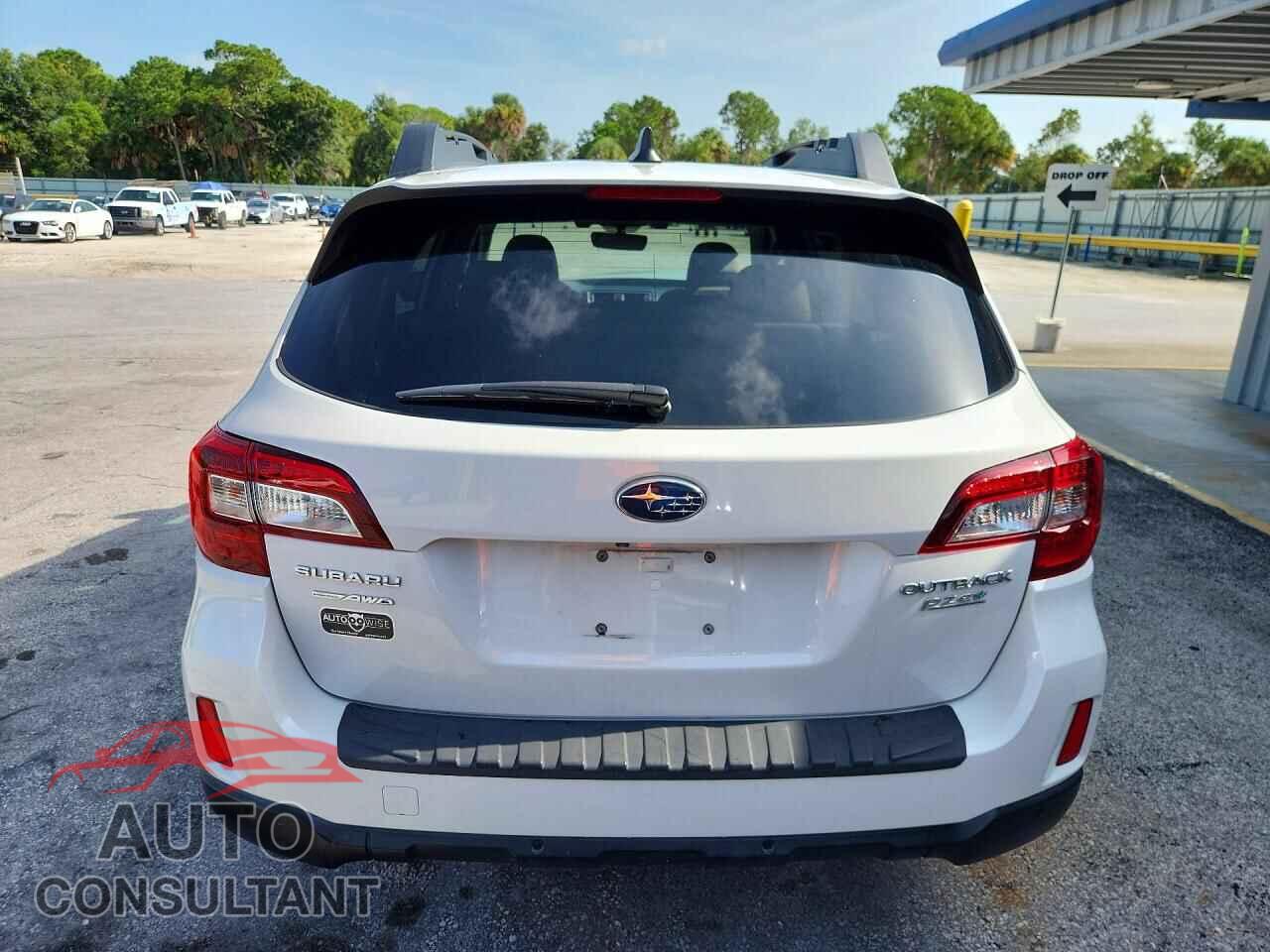 SUBARU OUTBACK 2017 - 4S4BSANC3H3290915