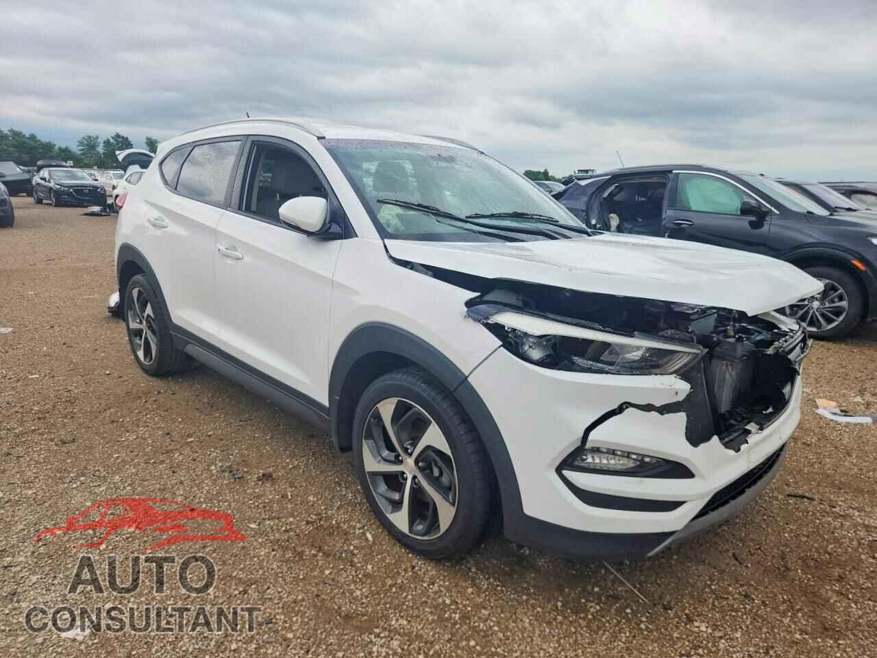 HYUNDAI TUCSON 2016 - KM8J3CA28GU221003