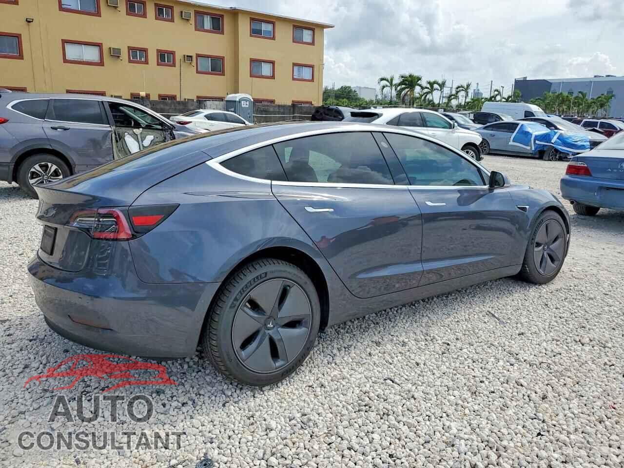 TESLA MODEL 3 2020 - 5YJ3E1EA5LF597058