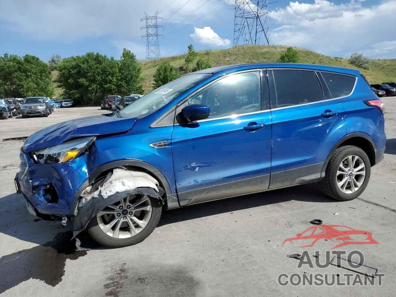 FORD ESCAPE 2017 - 1FMCU9GD2HUE72814