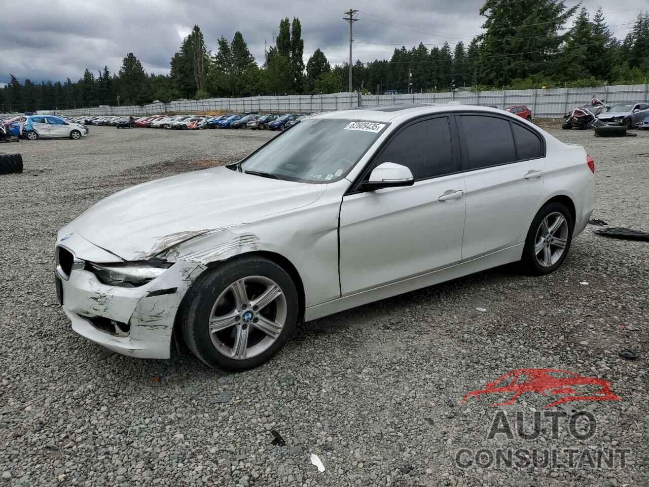 BMW 3 SERIES 2013 - WBA3C1C53DF443745