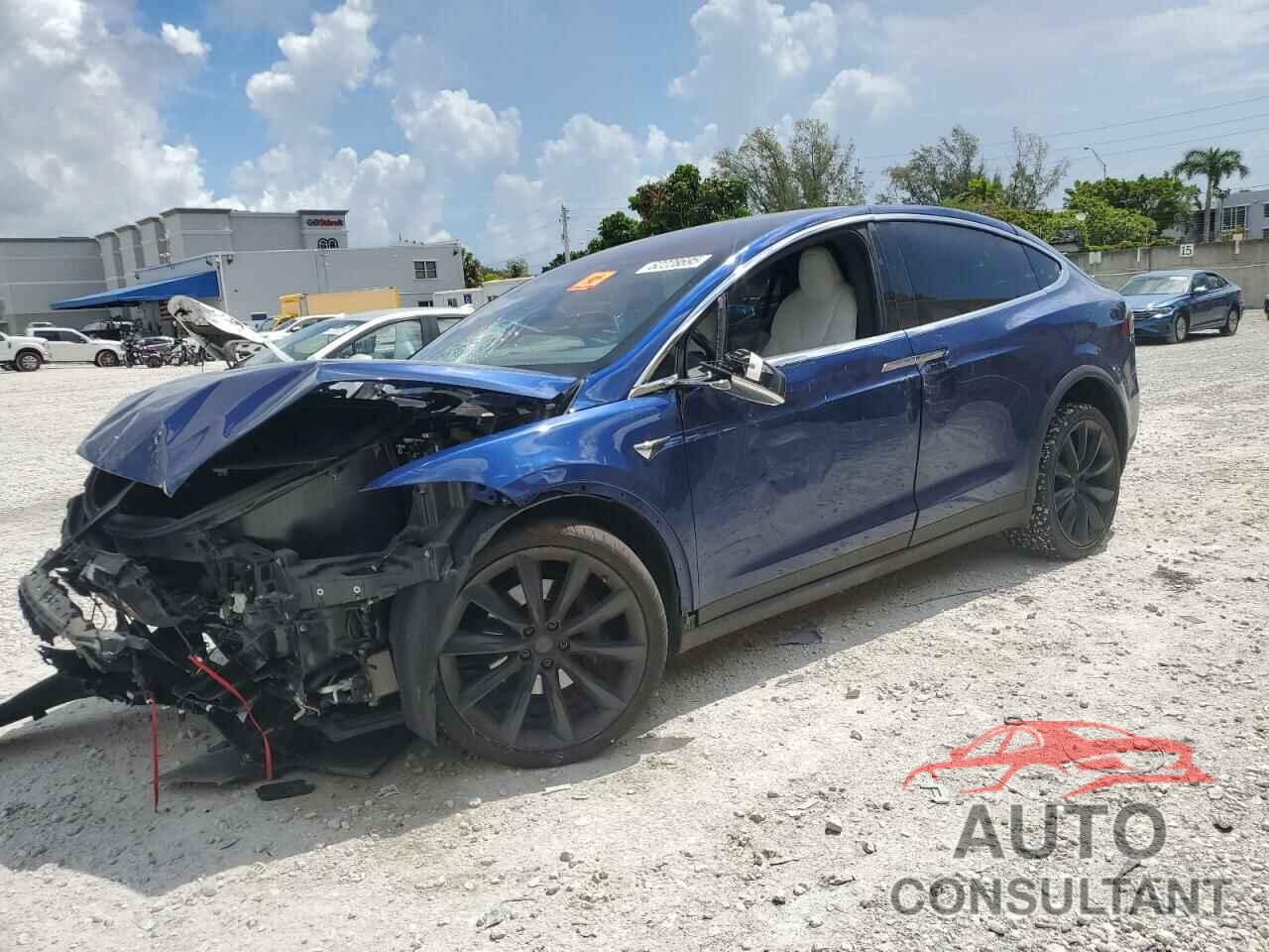 TESLA MODEL X 2020 - 5YJXCDE2XLF285853