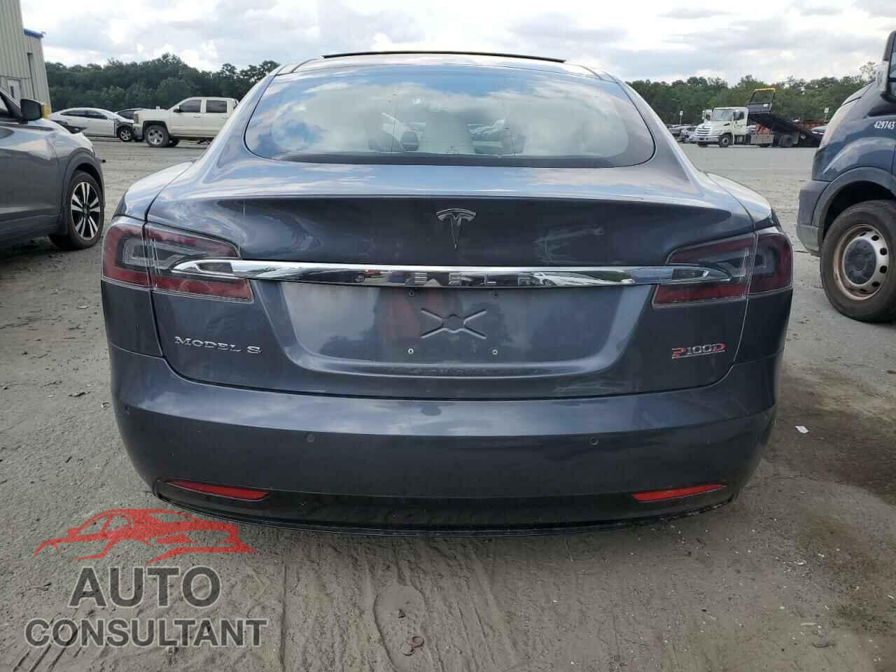 TESLA MODEL S 2018 - 5YJSA1E47JF291476