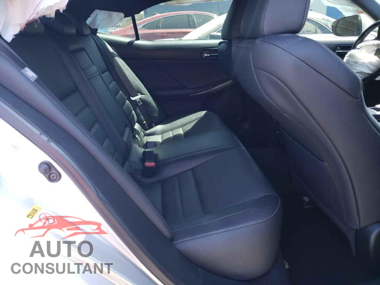 LEXUS IS 2016 - JTHBA1D28G5014912