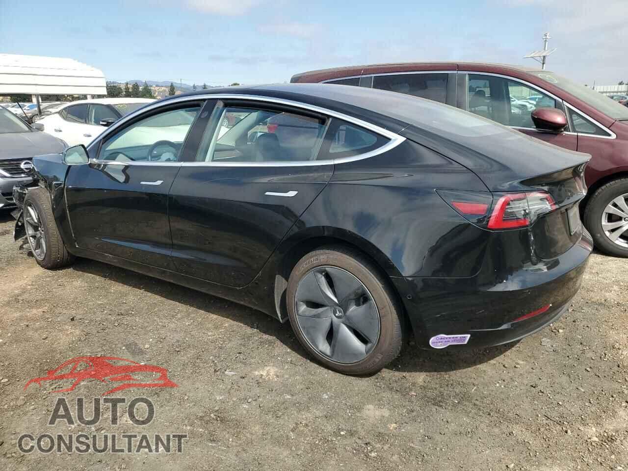 TESLA MODEL 3 2018 - 5YJ3E1EA1JF018774