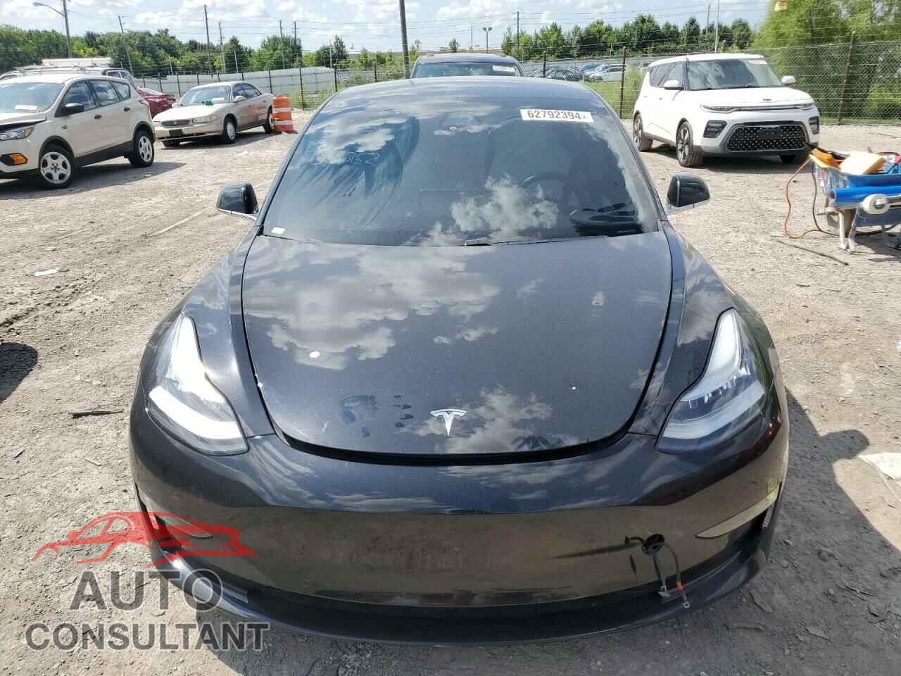 TESLA MODEL 3 2019 - 5YJ3E1EBXKF367362