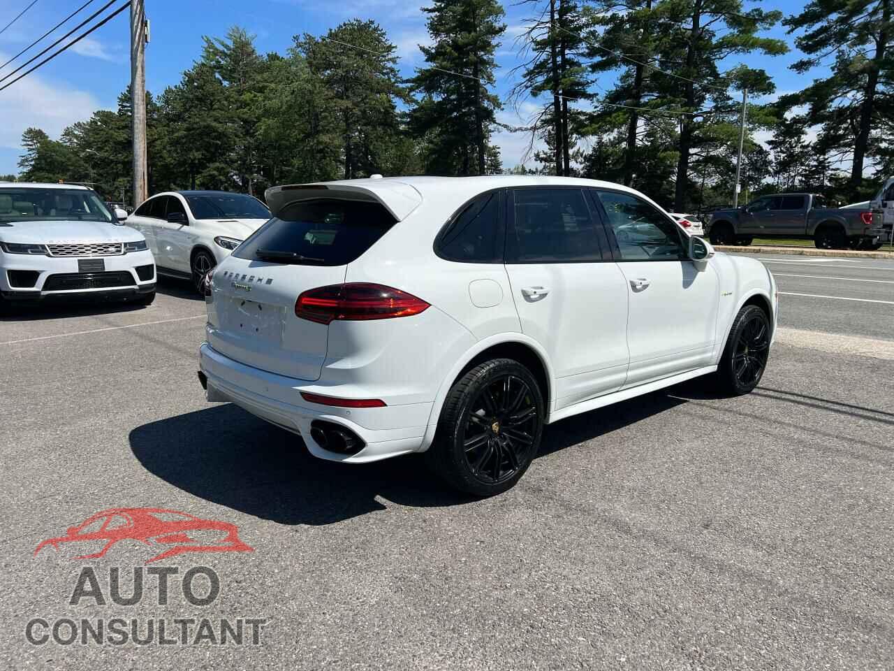 PORSCHE CAYENNE 2016 - WP1AE2A21GLA62046
