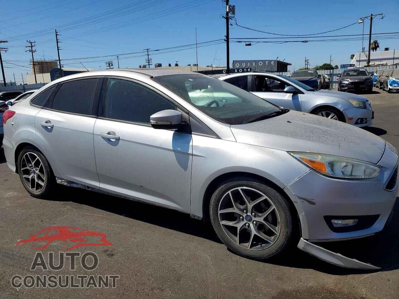 FORD FOCUS 2016 - 1FADP3F27GL262927