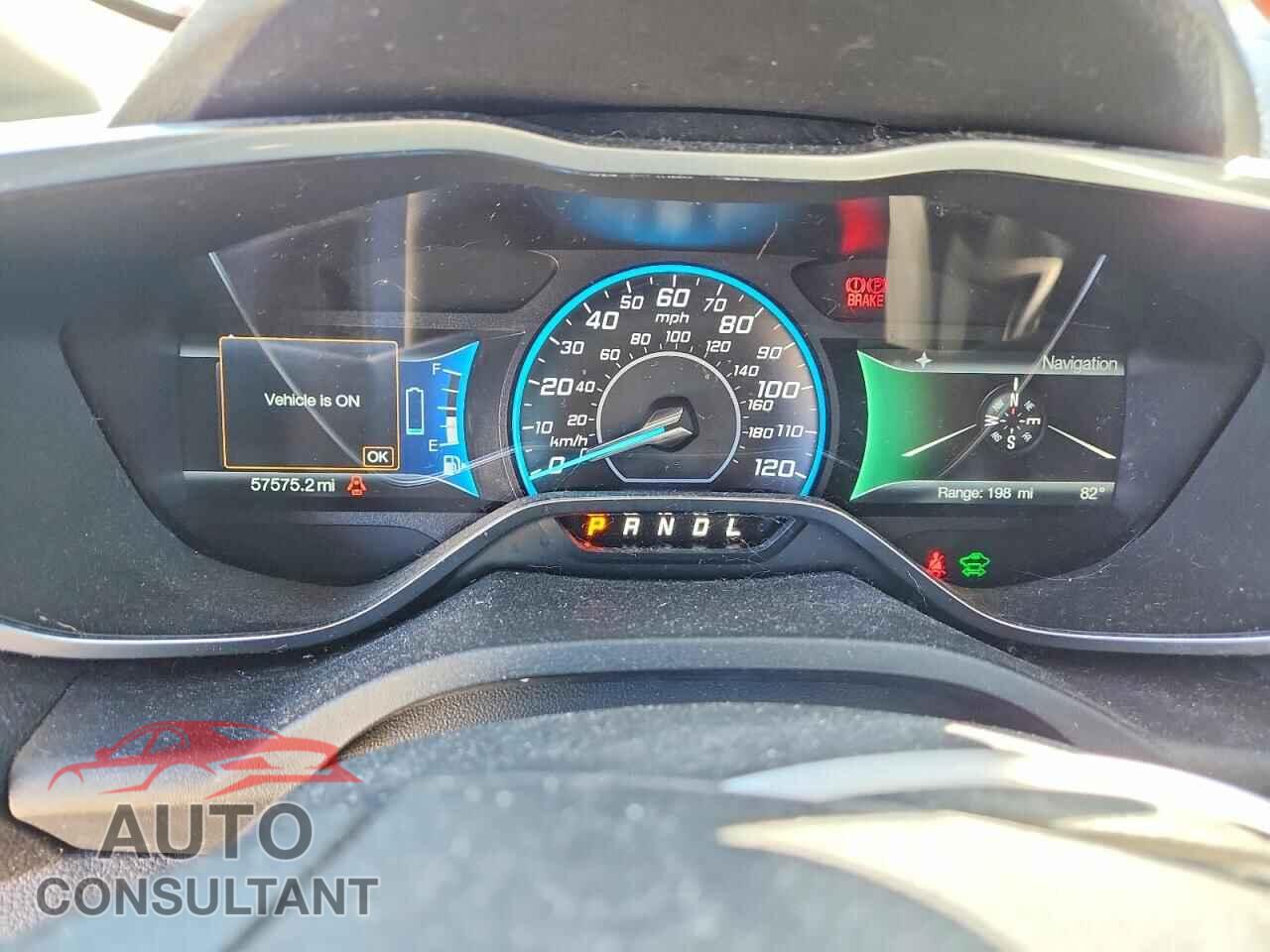 FORD CMAX 2017 - 1FADP5FU1HL103836