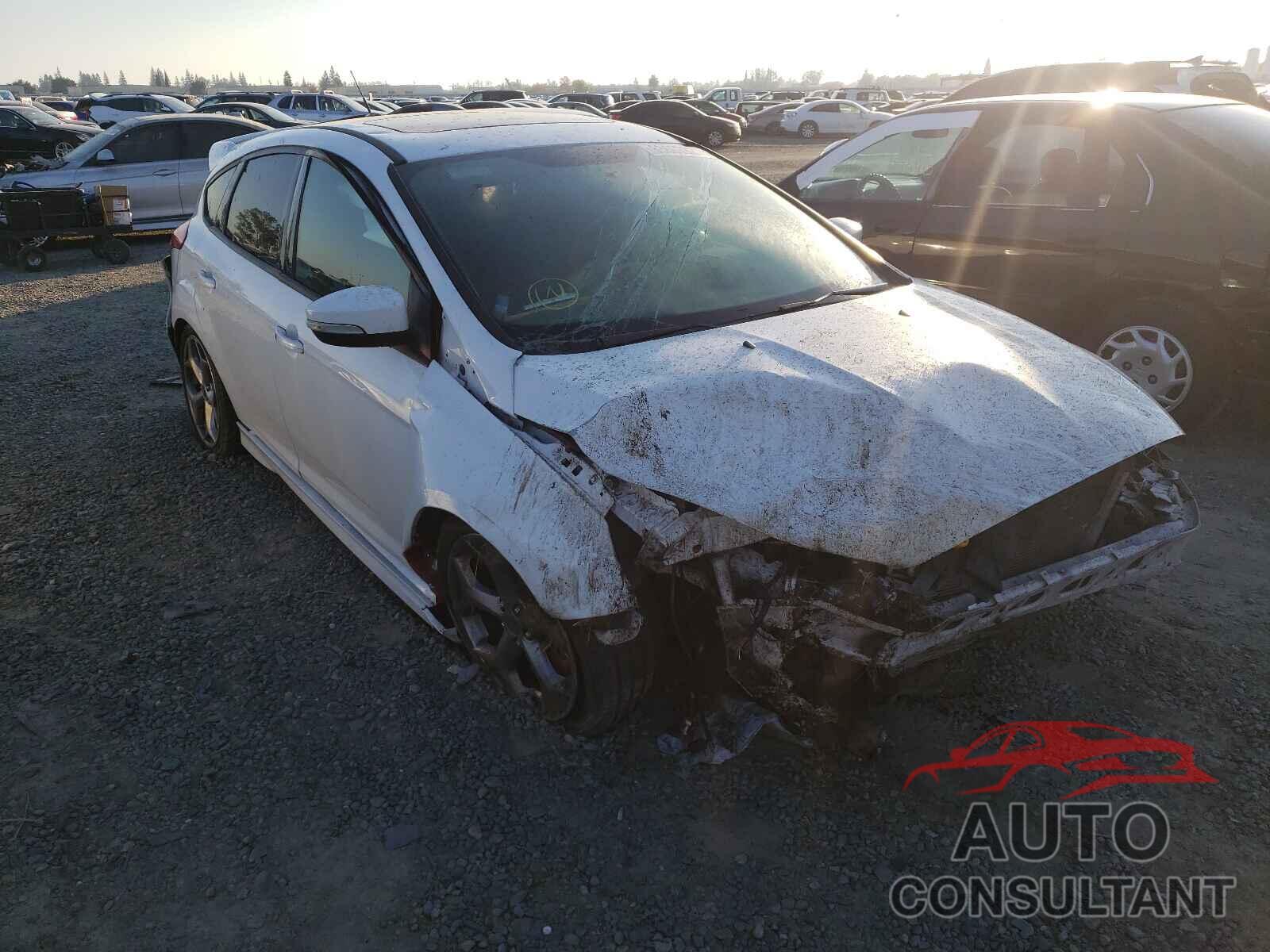 FORD FOCUS 2016 - 1FADP3L92GL225771