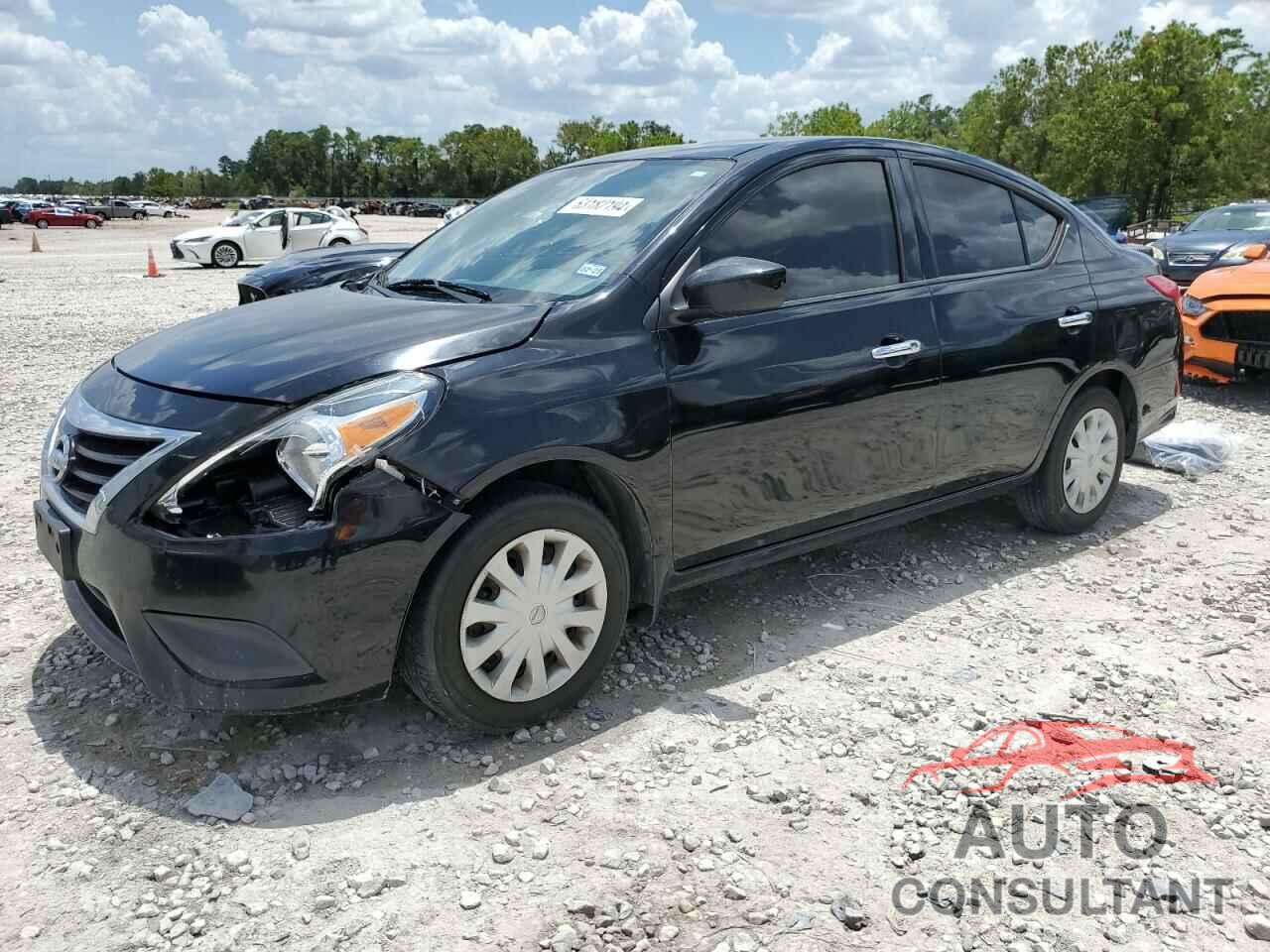 NISSAN VERSA 2017 - 3N1CN7AP5HL812155