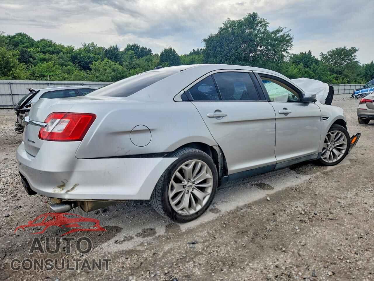FORD TAURUS 2015 - 1FAHP2F89FG137838