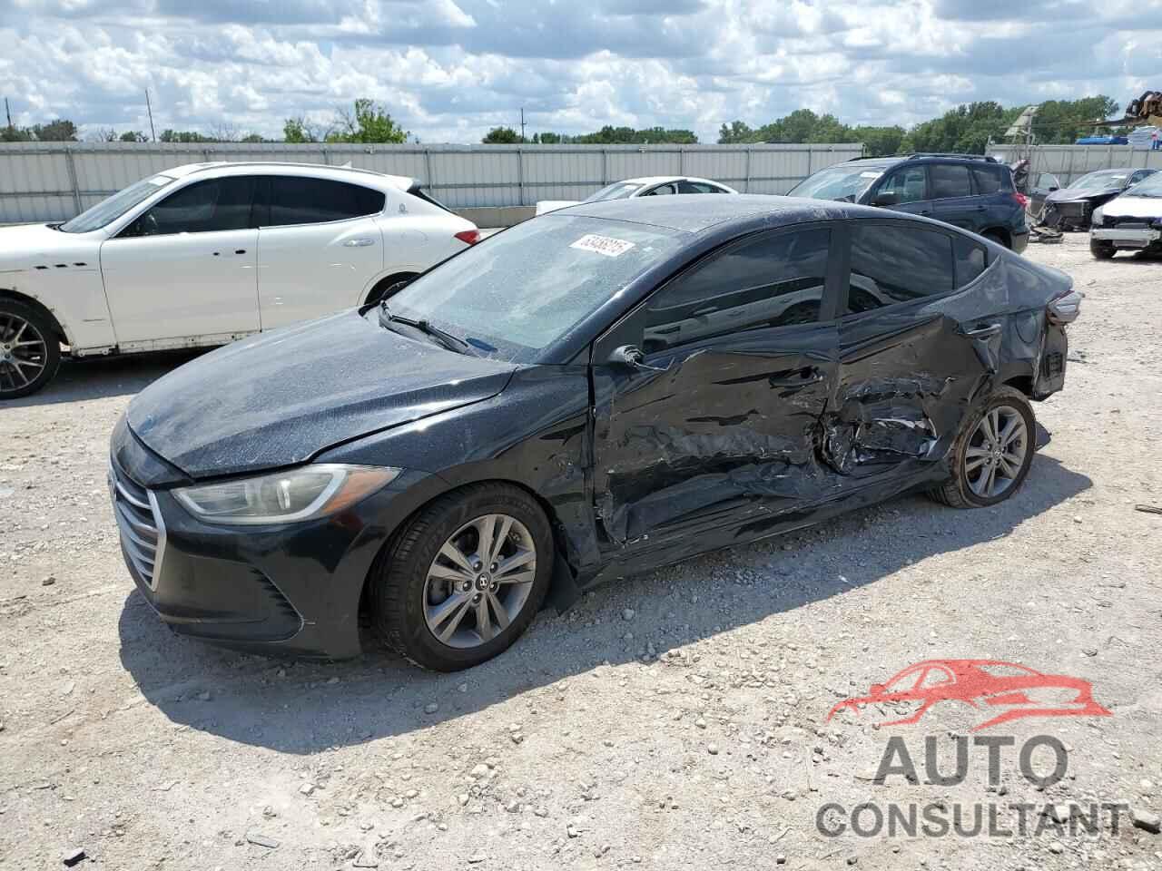 HYUNDAI ELANTRA 2017 - KMHD84LF9HU104097
