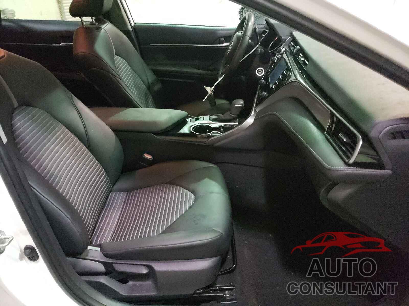 TOYOTA CAMRY 2020 - 4T1G11BK4LU018462