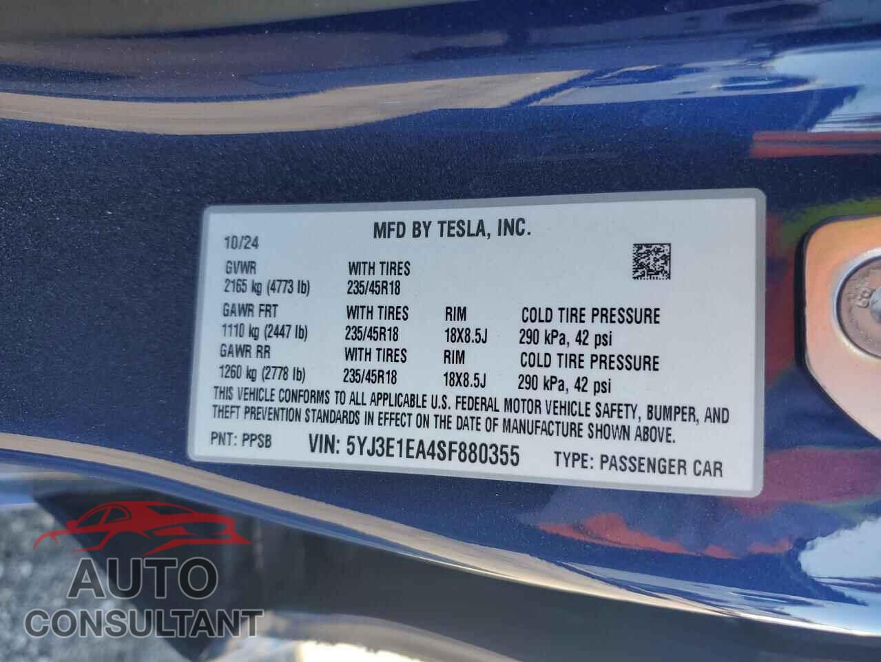 TESLA MODEL 3 2025 - 5YJ3E1EA4SF880355