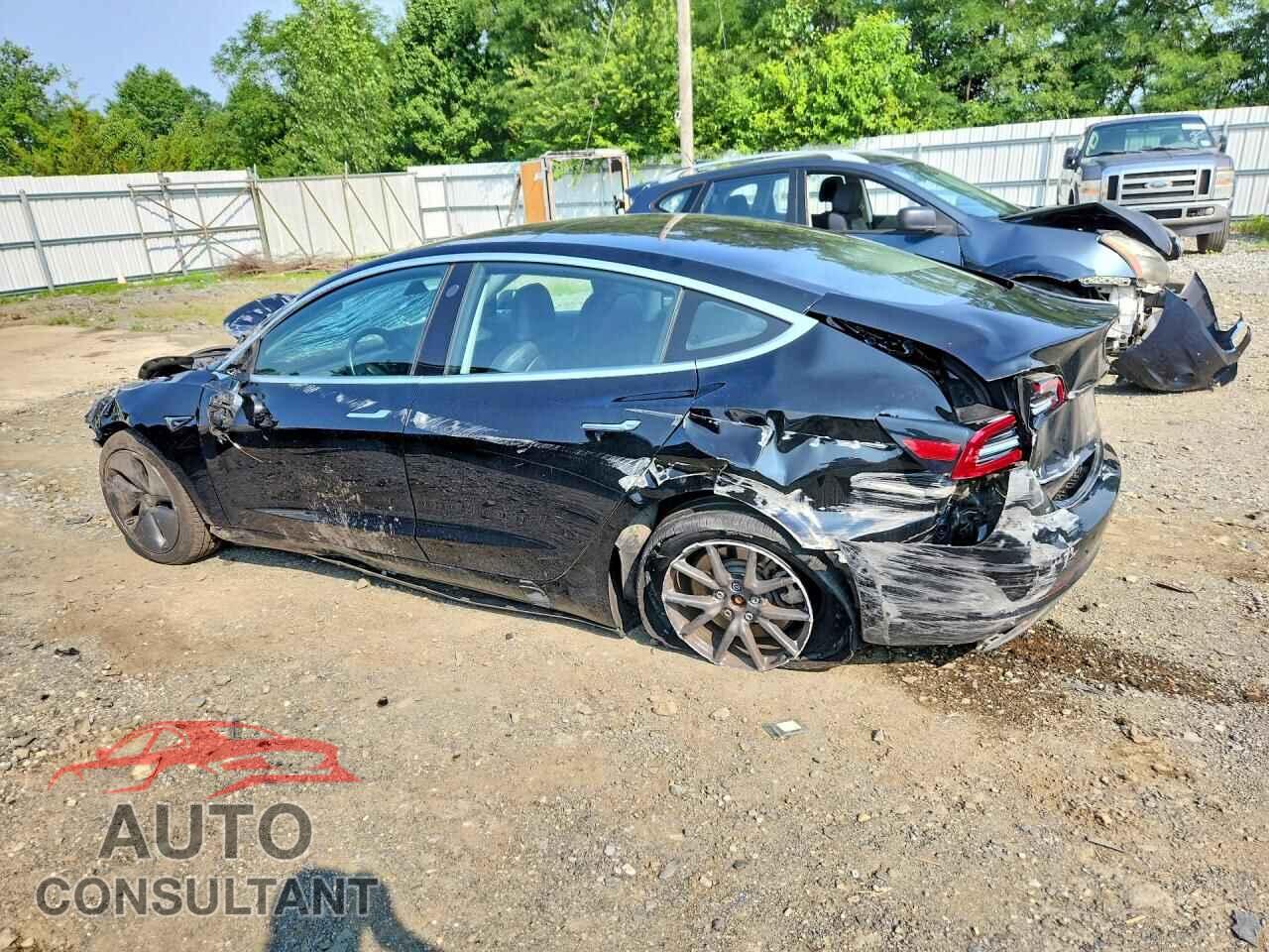 TESLA MODEL 3 2018 - 5YJ3E1EA2JF025510