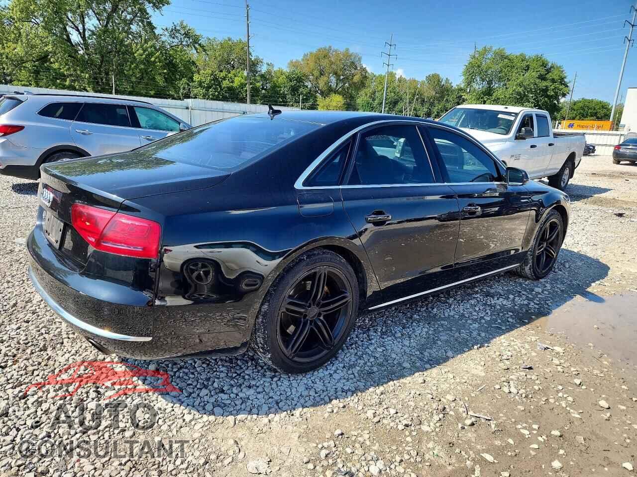AUDI A8 2013 - WAUAGAFD8DN001404