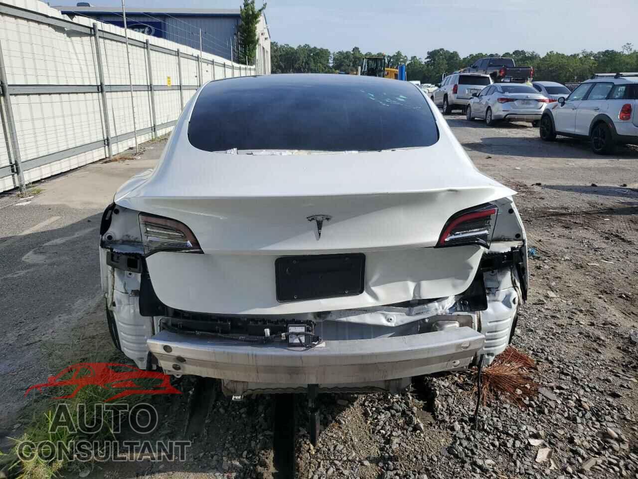 TESLA MODEL 3 2021 - 5YJ3E1EA1MF873818