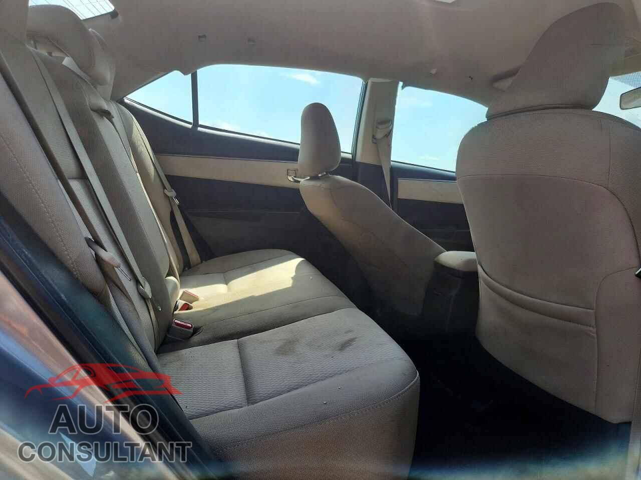 TOYOTA COROLLA 2015 - 2T1BPRHE7FC315823