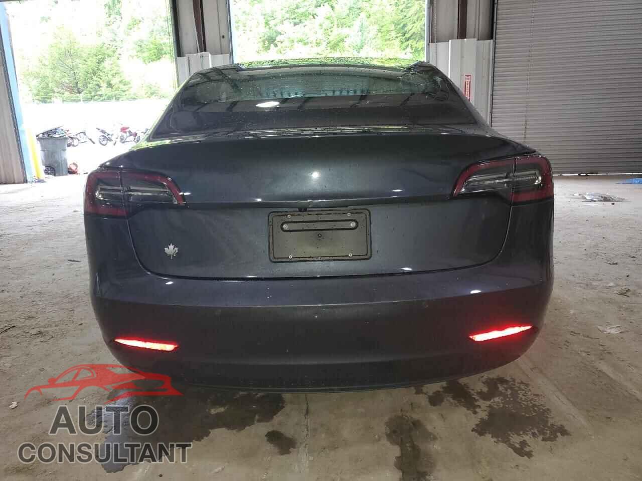 TESLA MODEL 3 2021 - 5YJ3E1EB2MF974231