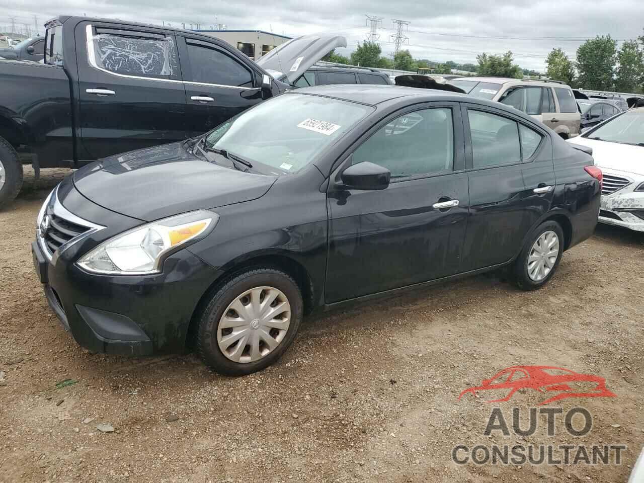 NISSAN VERSA 2017 - 3N1CN7APXHL896991