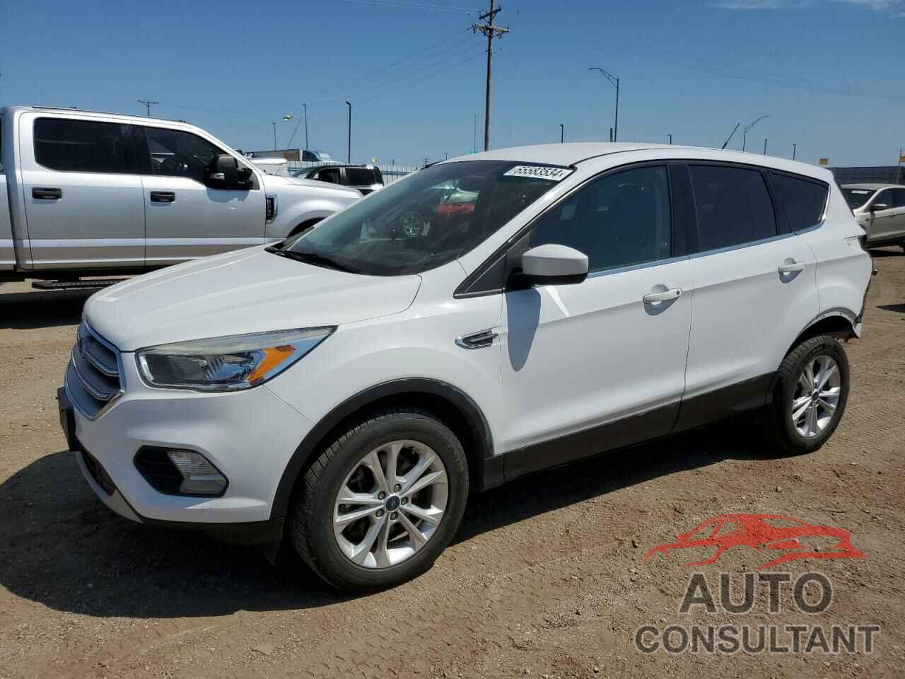 FORD ESCAPE 2017 - 1FMCU9GDXHUE08861