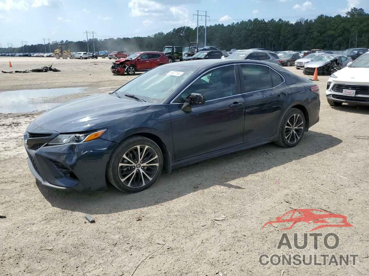 TOYOTA CAMRY 2019 - 4T1B11HK0KU817736